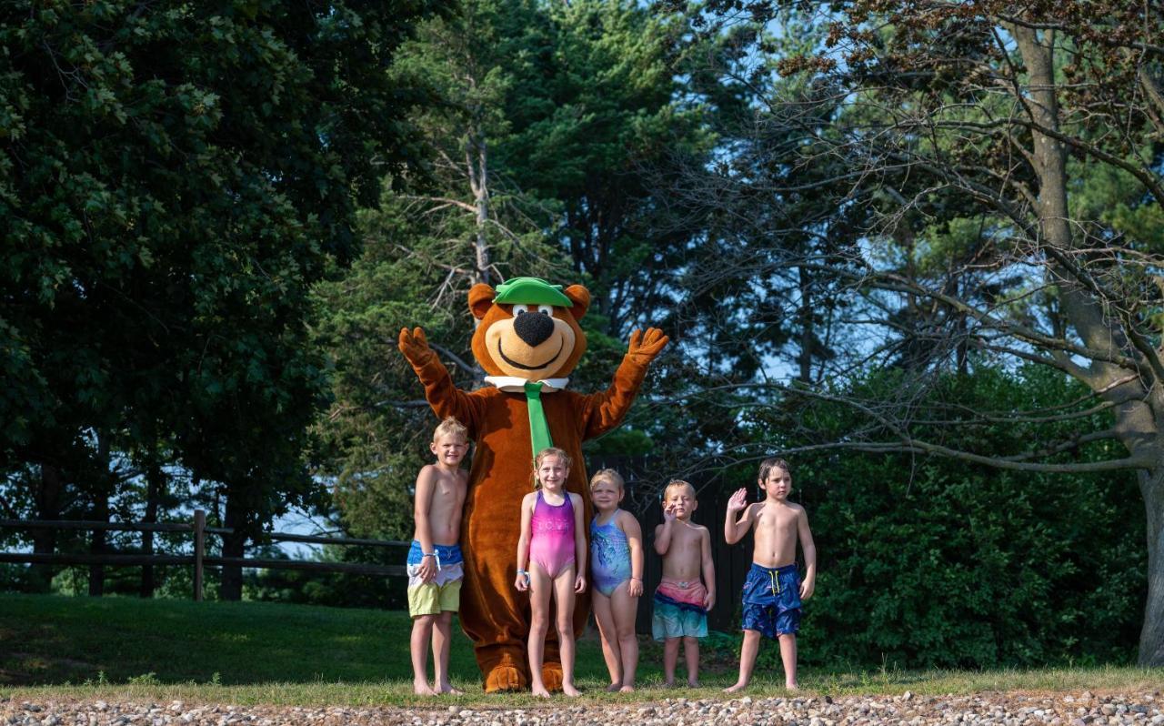 Yogi Bear'S Jellystone Park Camp-Resort Wisconsin Dells Lake Delton Εξωτερικό φωτογραφία